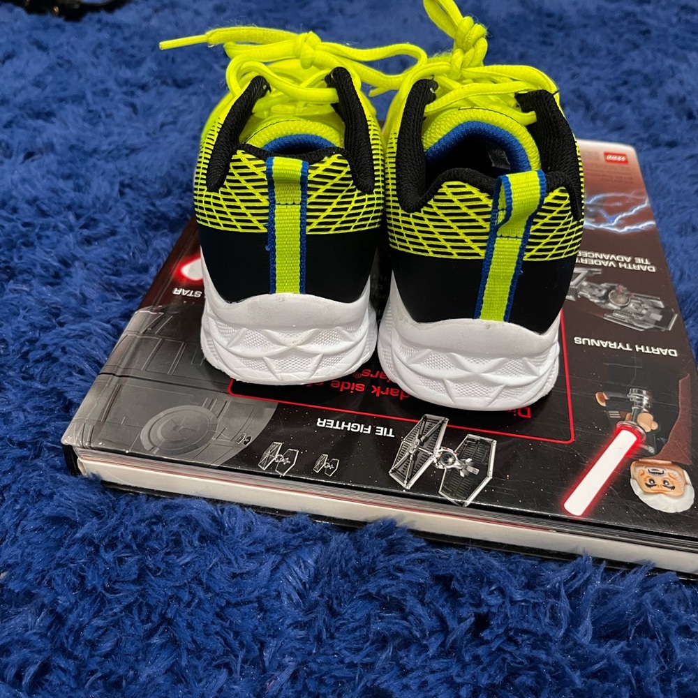 Skechers Kids' Lime Green Sneakers - Picture 8 of 11